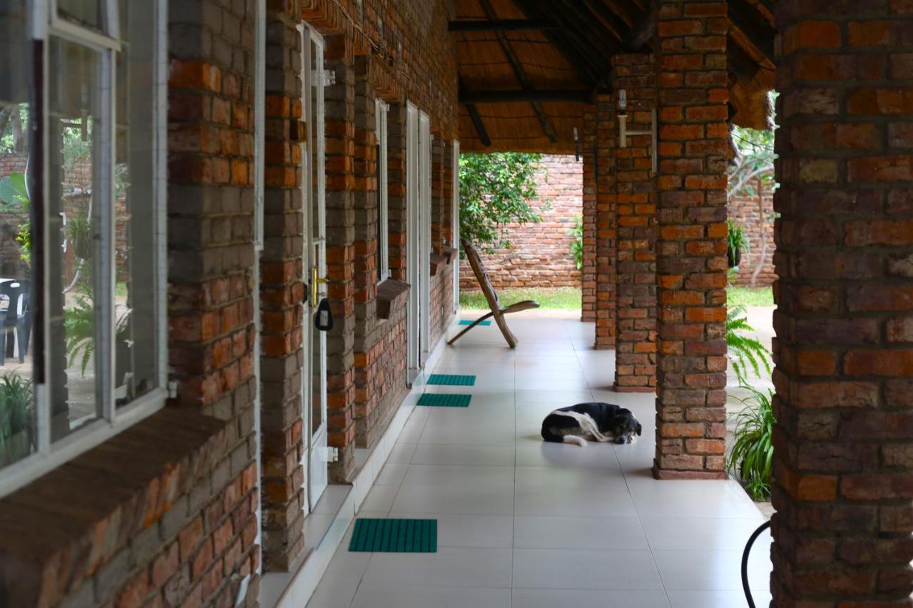 Mawuya Lodge Air Terjun Victoria Bagian luar foto