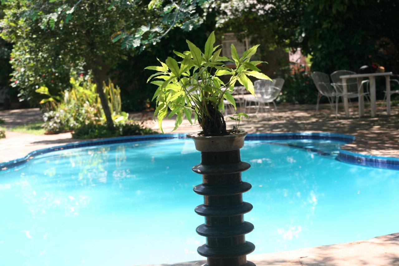 Mawuya Lodge Air Terjun Victoria Bagian luar foto